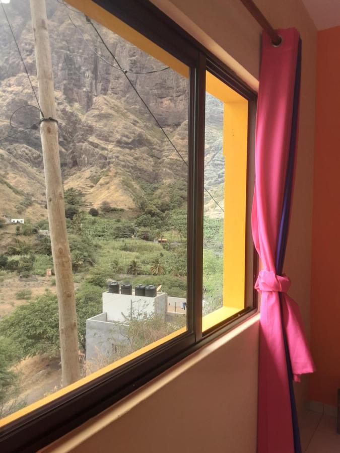 Bed and Breakfast Casa Familiar Por Do Sol Ribeira Grande Esterno foto