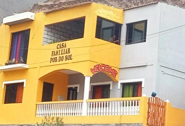 Bed and Breakfast Casa Familiar Por Do Sol Ribeira Grande Esterno foto